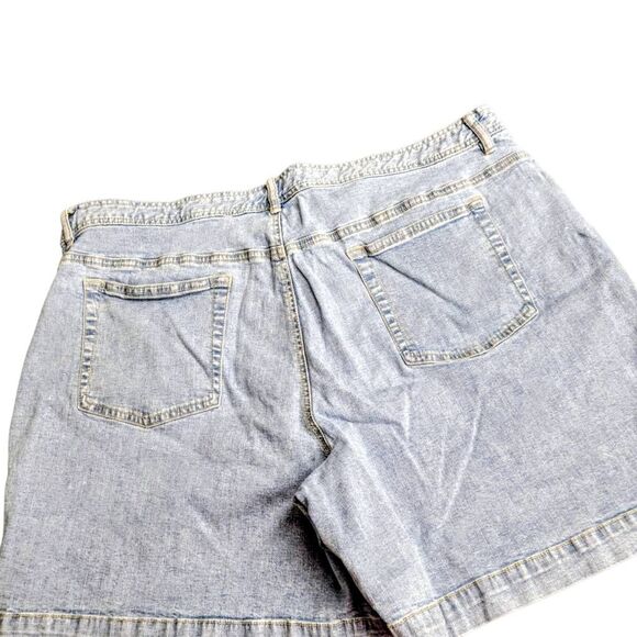 Crazy Horse by Liz Claiborne Stretch Denim Jean Shorts - Picture 3 of 6